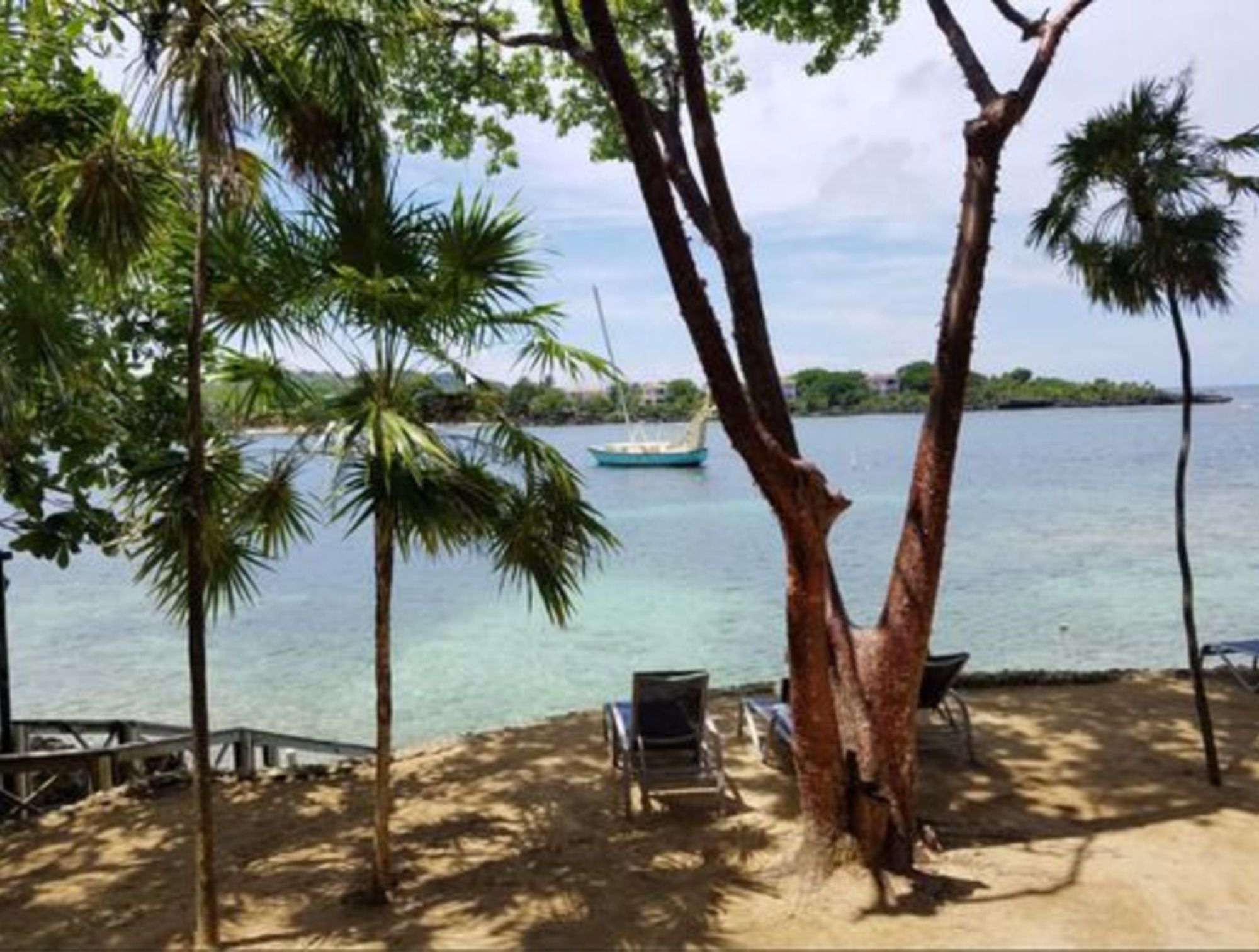 Half Moon Resort (Adults Only) West End Exteriör bild